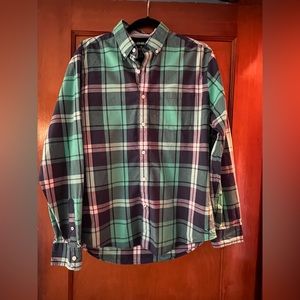 American Eagle Outfitters Men’s Plaid Button Down Shirt